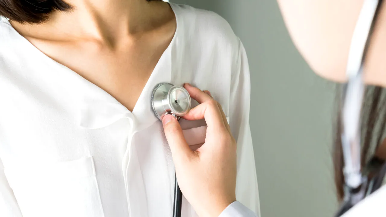 Studiu: 99% dintre infarctele miocardice și accidentele vasculare cerebrale sunt asociate cu 4 factori de risc