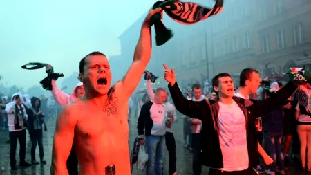STEAUA - LEGIA LIVE. Treisprezece fani polonezi duși la poliție. Ce au găsit asupra lor polițiștii de la Combaterea Crimei Organizate și Antidrog