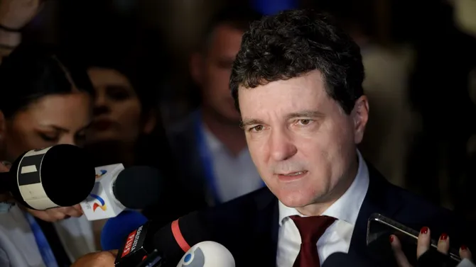 DAN: „Nu vreau să ne grăbim cu formarea Guvernului, ne luăm un interval de 3-4 săptămâni/ Vreau să știu stadiul discuțiilor cu Comisia Europeană”