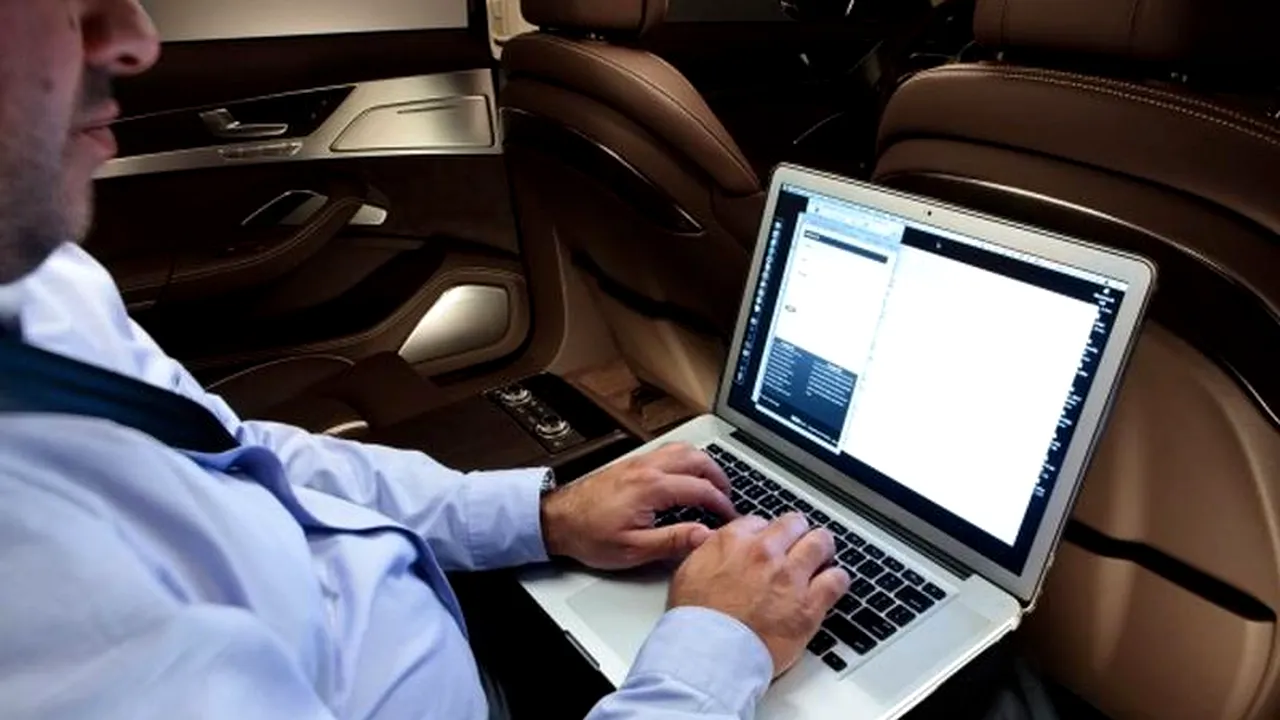 Un operator telecom din România oferă un dispozitiv pentru echiparea mașinilor cu Wi-Fi