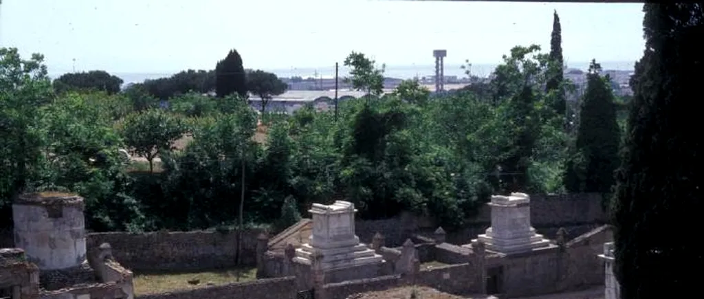 Descoperire uriașă în Pompei: ''Este în stare perfectă de conservare''. Ce obiecte istorice au dezgropat cercetătorii