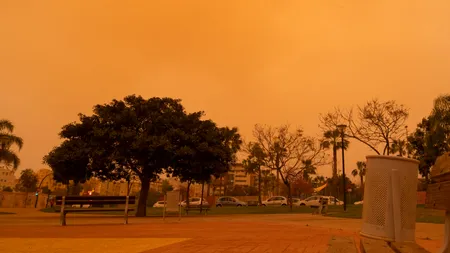 Primul val de PRAF SAHARIAN din acest an, detectat deasupra Europei. Când ajunge în România