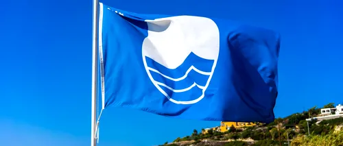 Ce înseamnă dacă vezi ”Blue Flag” pe o plajă din România