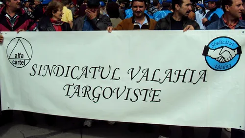 O mie de oameni ar putea rămâne fără locuri de muncă! Manifestație în fața Ministerului Economiei: „Dacă pierdem combinatul, pierdem tradiția oțelului în România”