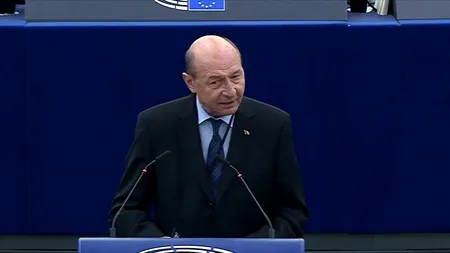 Lui Traian Băsescu i s-a tăiat microfonul în plenul Parlamentului European. Declarațiile fostului președinte au stârnit aplauzele colegilor