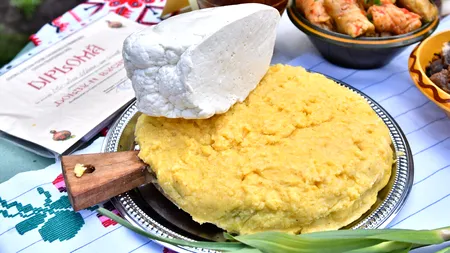 Câte calorii are MĂMĂLIGA și cât de bună este pentru organism. De ce acest aliment iubit de români este considerat un produs dietetic