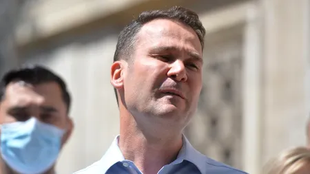 Sora lui Robert Negoiță, bolnavă de COVID-19. Primarul suspendat de la Sectorul 3: „I-am recomandat să nu se ducă să-și facă radiografie la plămâni”