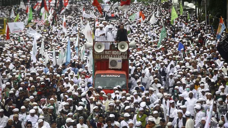 Pod prăbușit lângă Bali, în timpul unei ceremonii religioase. Cel puțin nouă persoane au murit