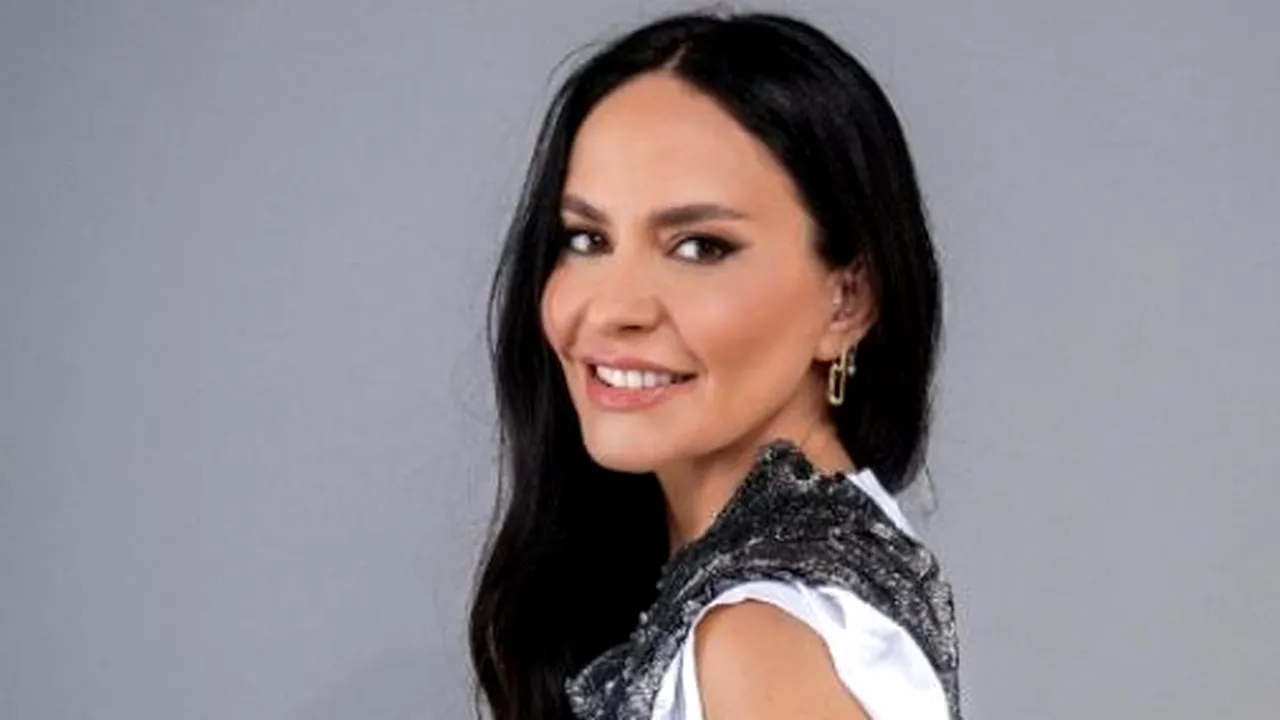 Cum A ACCEPTAT Adelina Chivu să prezinte ”X Factor”. ”Li s-a părut ceva de nerefuzat ca experiență”