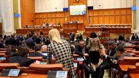 EXCLUSIV. Ce nu s-a văzut în Parlament la anularea votului de învestitură, în vreme de coronavirus: „Huo, rușine!”