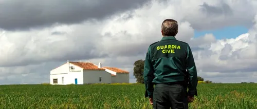Cadavrul unui bărbat, găsit lângă o fermă din Spania. Polițiștii cred că ar putea fi un angajat de origine română, dispărut în urmă cu un an
