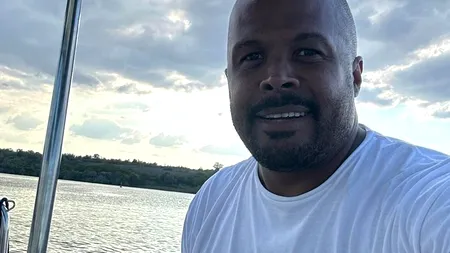 Cabral face dezvăluiri despre TATĂL SĂU ADOPTIV. ”Îmi dau seama cât de greu este, de fapt, să crești un alt om”