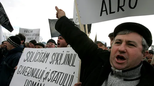 Sindicaliștii de la ALRO Slatina și alte companii din industria metalurgică protestează vineri în fața Guvernului. Care sunt nemulțumirile lor
