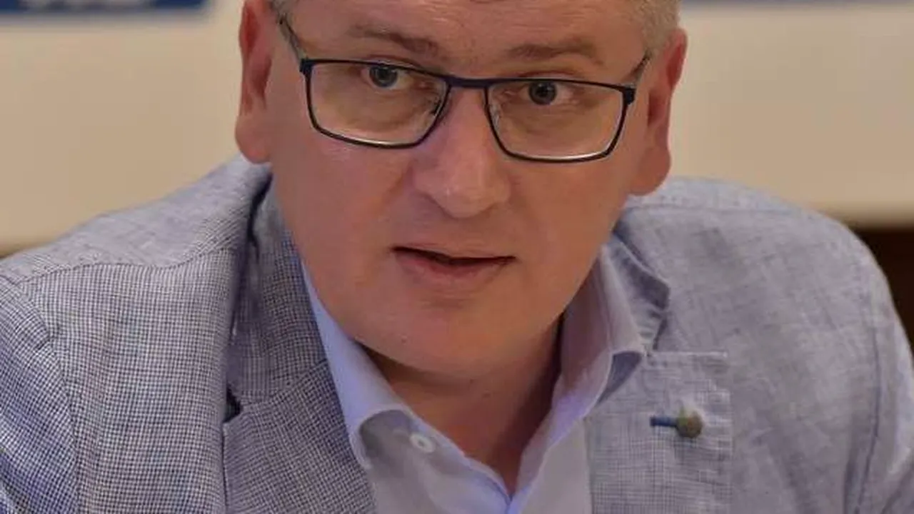 Deputatul PNL Florin Roman, către Vlad Voiculescu: „ Ne-am săturat de circ ieftin și incompetență”