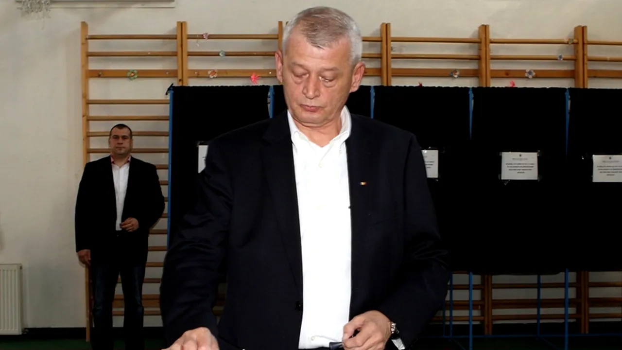 Fiul și fosta nevastă, pe lista sponsorilor de campanie ai lui Sorin Oprescu