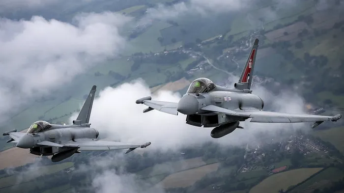 Avion rusesc, interceptat de aeronave NATO