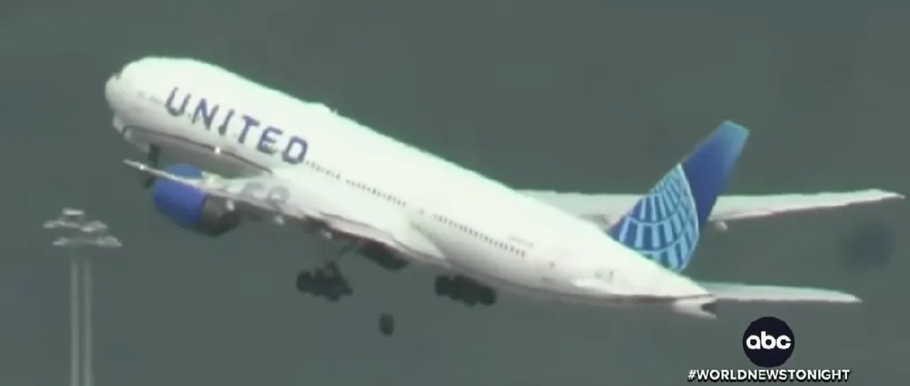 Incident aviatic! Un avion Boeing 777 a aterizat de urgență la Los Angeles
