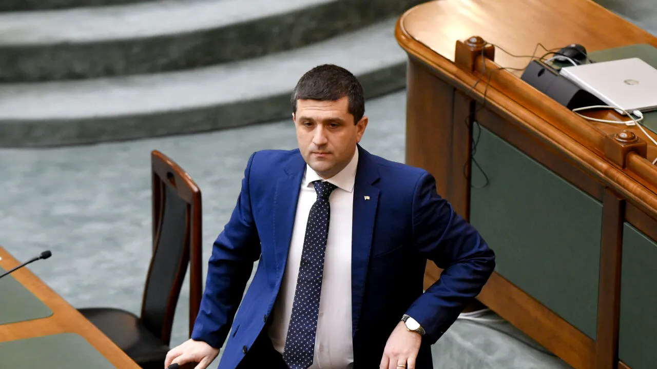 Miruță îi îndeamnă pe colegii de Coaliție la unitate. 