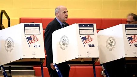 Axios.com: 13 comitate din șapte state-cheie vor decide CÂȘTIGĂTORUL scrutinului prezidențial din Statele Unite