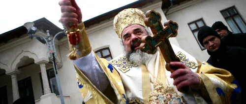 Patriarhul Daniel: Presa constituie un ajutor semnificativ pentru societate