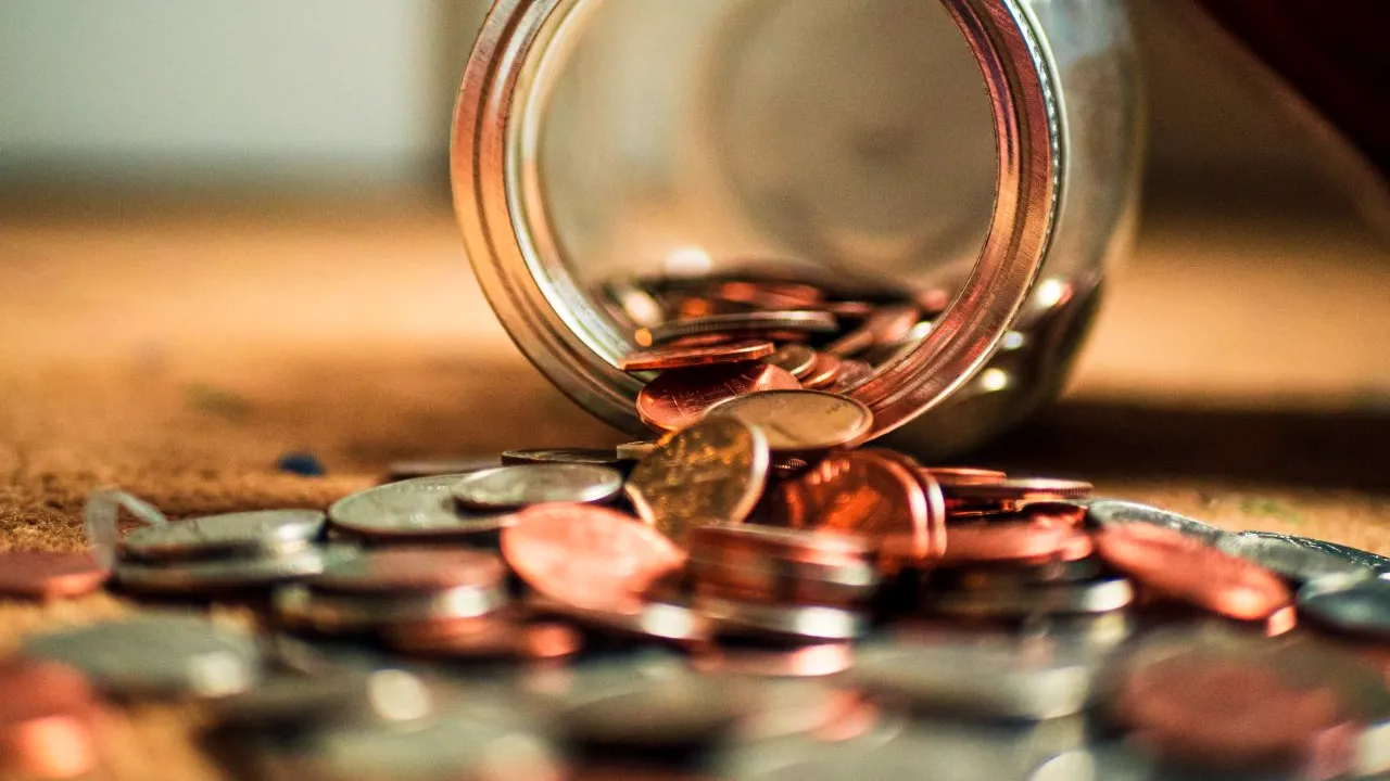 Eurostat: România și Bulgaria, cele mai mici salarii medii din Uniunea Europeană