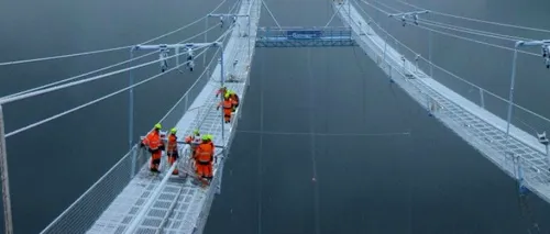 GALERIE FOTO. Cum arată podul către cer inaugurat în Norvegia