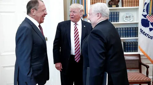STENOGRAMA discuției lui Trump cu rușii, în Biroul Oval: „Am scăpat. Era un nebun