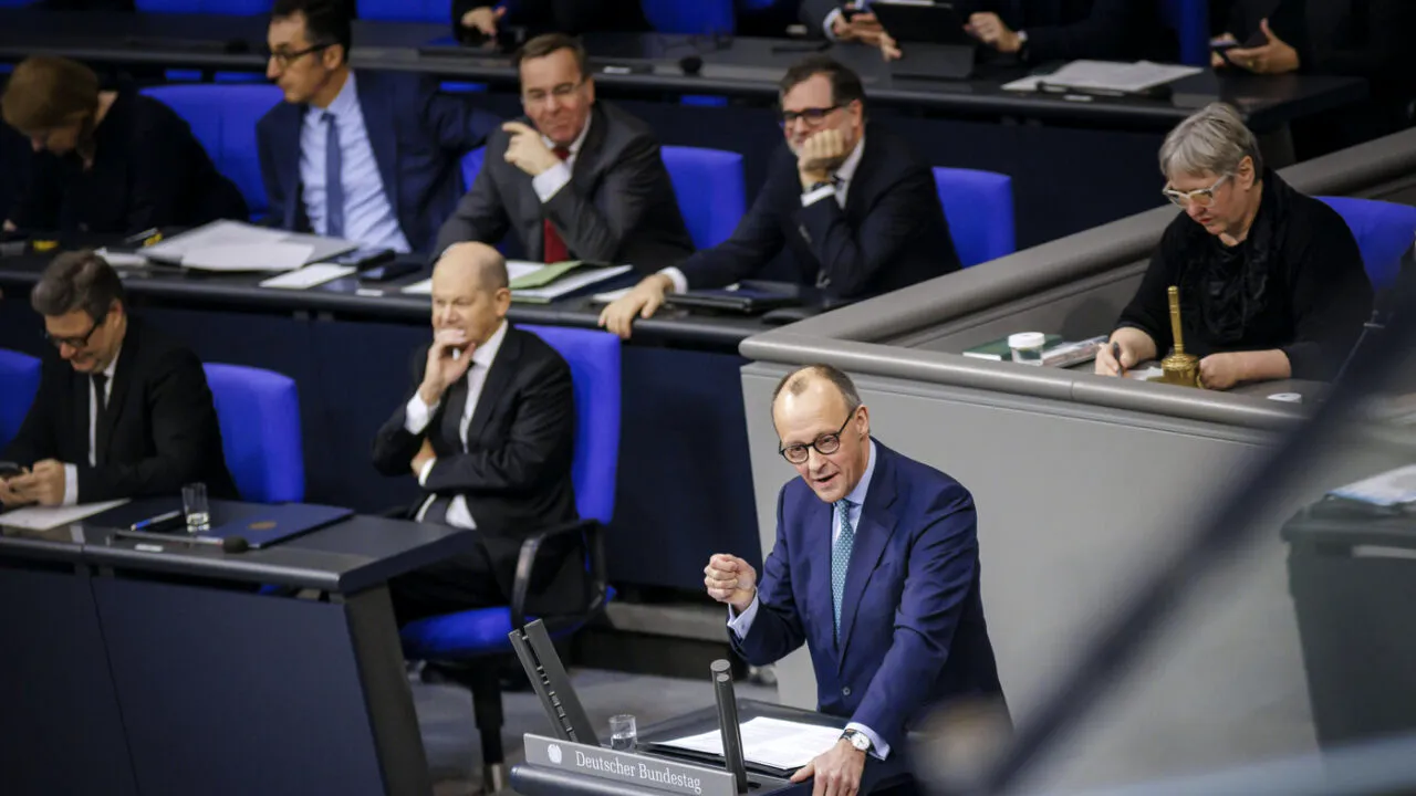 Olaf Scholz și Friedrich Merz exclud orice colaborare pentru formarea viitorului guvern al GERMANIEI