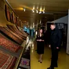 GALERIE FOTO. Klaus Iohannis, în vizită la Muzeul Covorului din capitala Azerbaidjanului