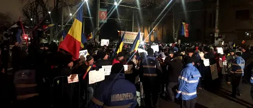 Proteste la Guvern, la Cotroceni și în țară. Manifestanții au cerut demisii