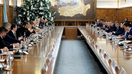 Consultări cu sindicatele și patronatele la Guvern/ Marcel Ciolacu: Am propus creșterea salarului minim la 3.700 de lei de la 1 iulie 2024