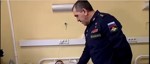 FOTO - VIDEO | Frică și regret. Cum au primit mai mulți soldați ruși rămași invalizi medaliile pentru curaj oferite de oficiali de la Kremlin