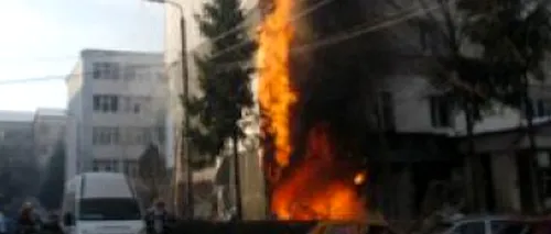 Douăsprezece locuințe dintr-un bloc din Focșani, afectate de o explozie produsă într-o garsonieră
