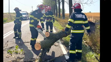IGSU: Record de intervenții în ultimele 24 de ore. Peste 1.500 de persoane, asistate de SMURD, 124 de incendii și aproape 500 de situații de urgență