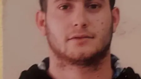 AUDIO | Strigătul disperat al românului care susține că a fost arestat pe nedrept în India: Vreau doar să am un proces corect. Nici măcar nu îmi dau voie să am translator / Mama lui Alex: Nu are voie să facă vreo plângere pentru că polițiștii indieni îl torturează. De 3 ani trăiește un adevărat calvar