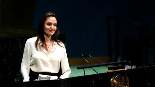 Angelina Jolie a devenit editor al publicației Time, urmând să scrie articole care vor aborda teme precum strămutarea, conflictele și drepturile omului