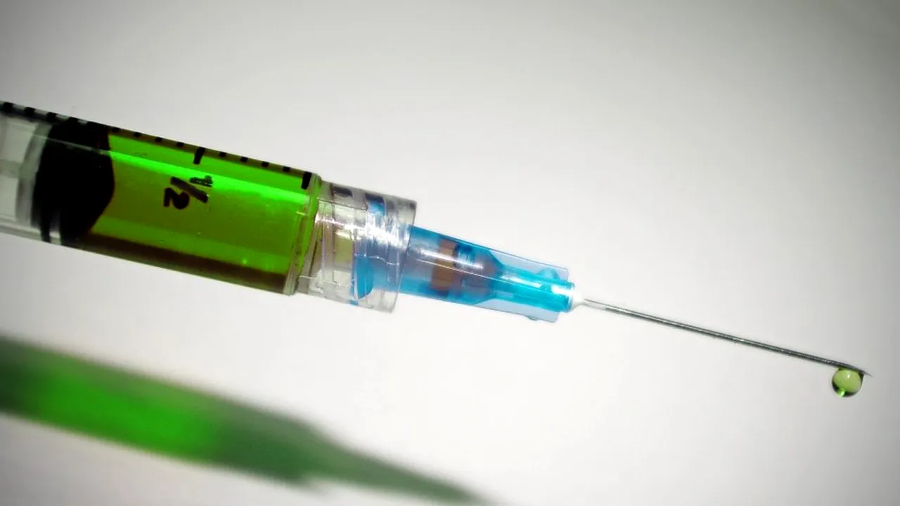 Cel mai vast test clinic pentru un potenţial vaccin anticoronavirus a început în SUA