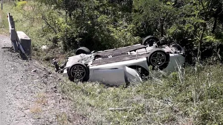 Accident grav în Sibiu. Neatenția șoferului era să-i coste viațile. Bilanț: 4 răniți, între care 2 copii