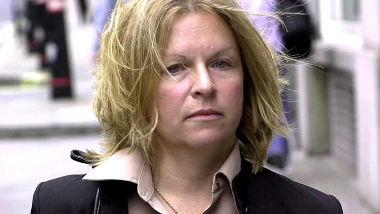 Femeia numită „văduva neagră”, care și-a omorât soțul, este din nou liberă