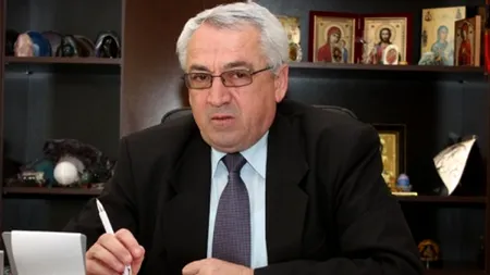 Primarul din Dăbuleni a cumpărat 50 de bănci, însă factura primită l-a lăsat fără cuvinte: „Când am deschis plicul, mi s-a făcut rău