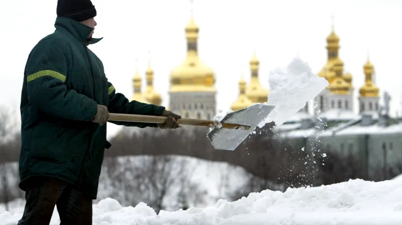  Ucraina, paralizată de ninsori abundente