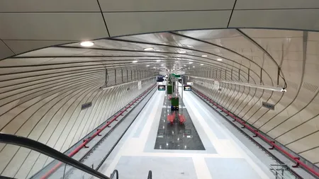 Cum circulă trenurile de metrou începând de sâmbătă și până pe 1 Decembrie. Programul Metrorex în minivacanța de Sfântul Andrei și Ziua națională