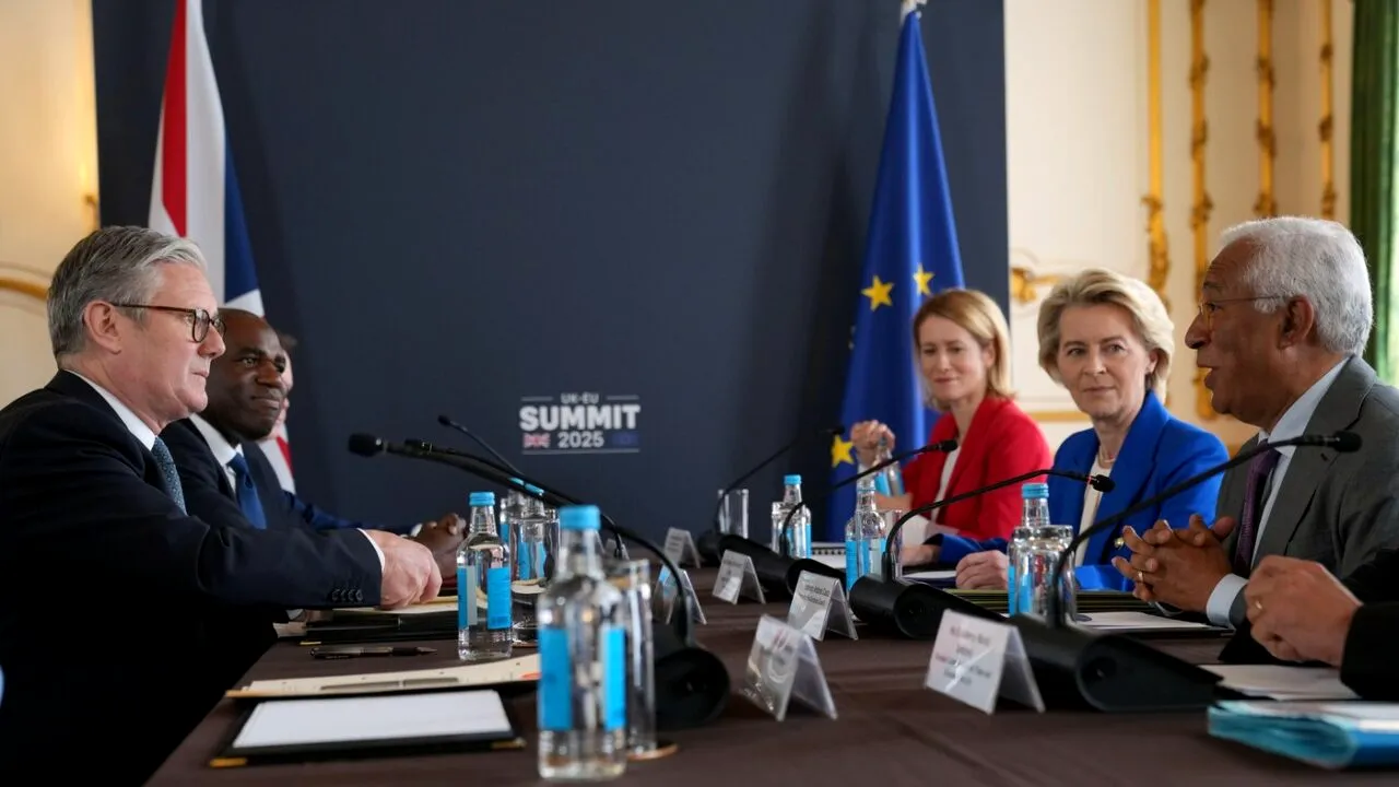 Acord comercial și de securitate între UE și MAREA BRITANIE, prin reconfigurarea relațiilor post-Brexit