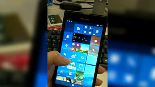 Au apărut primele imagini cu smartphone-ul vârf de gamă cu Windows 10 pe care Microsoft se pregătește să îl lanseze