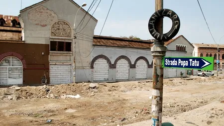 Nicușor Dan: Am cerut suspendarea actului prin care Hala Matache va fi strămutată prin demolare