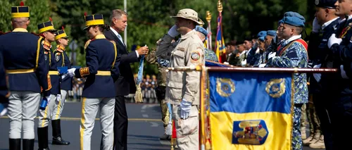 <i class='ep-highlight'>Klaus</i> <i class='ep-highlight'>Iohannis</i>, mesaj pentru militarii români care s-au întors din Afganistan: „Sunteţi eroii zilelor noastre! România a arătat că e un partener de încredere al Statelor Unite” | FOTO, VIDEO