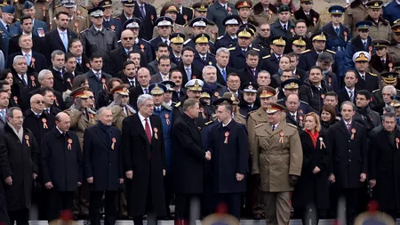 Parada de 1 Decembrie. Iohannis și Tudose, în tribuna oficială. Dragnea și Tăriceanu, ABSENȚI. VIDEO