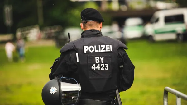 Poliția din Germania l-a arestat pe principalul suspect al atacurilor asupra rețelei energetice naționale. Cum a fost descoperit individul