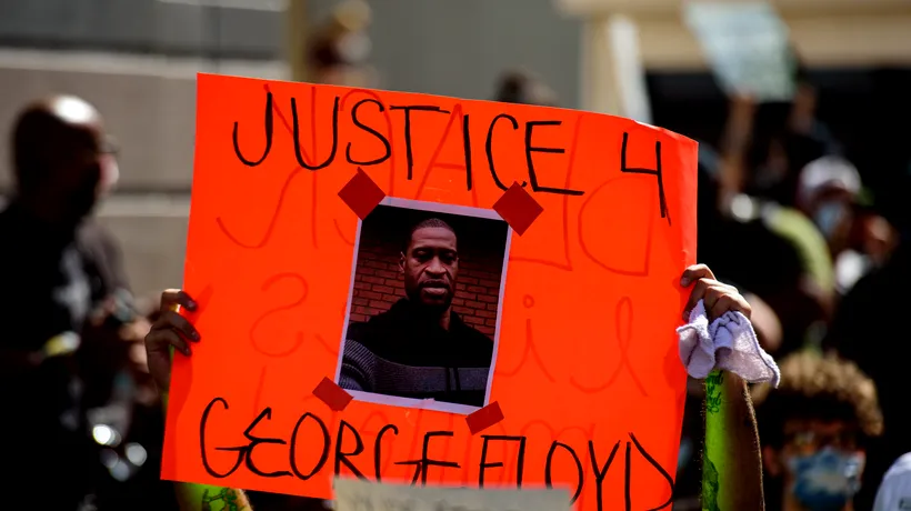 Fost ofițer implicat în cazul lui George Floyd, eliberat pe cauțiune: Val de proteste în SUA - VIDEO