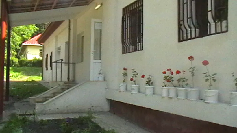 Tânărul care a omorât preot din Focșani, internat într-un spital de psihiatrie din Iași